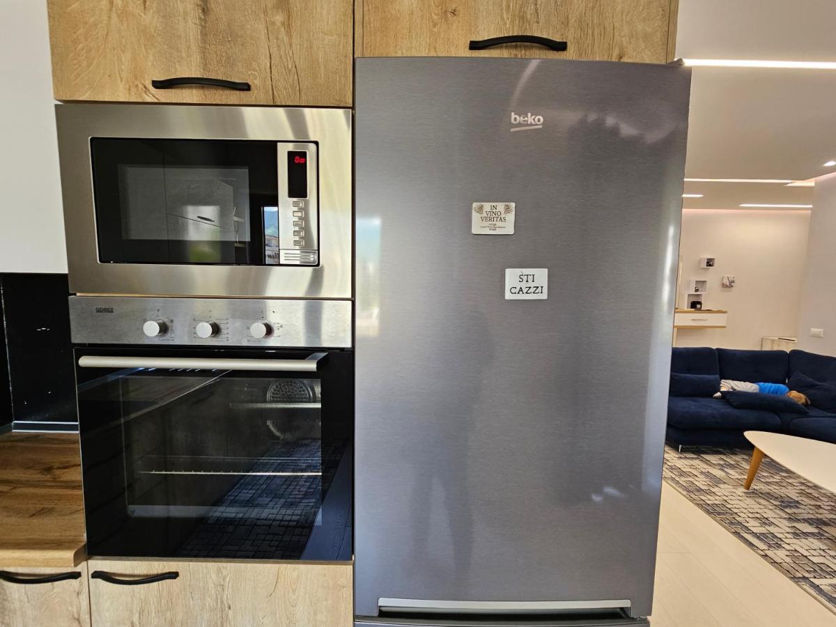 Tower Bridge Apartment Tiranë Ngoại thất bức ảnh