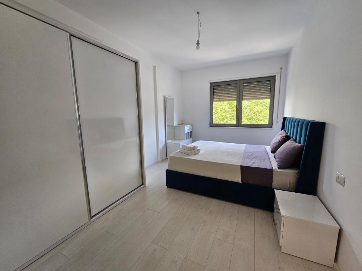 Tower Bridge Apartment Tiranë Ngoại thất bức ảnh