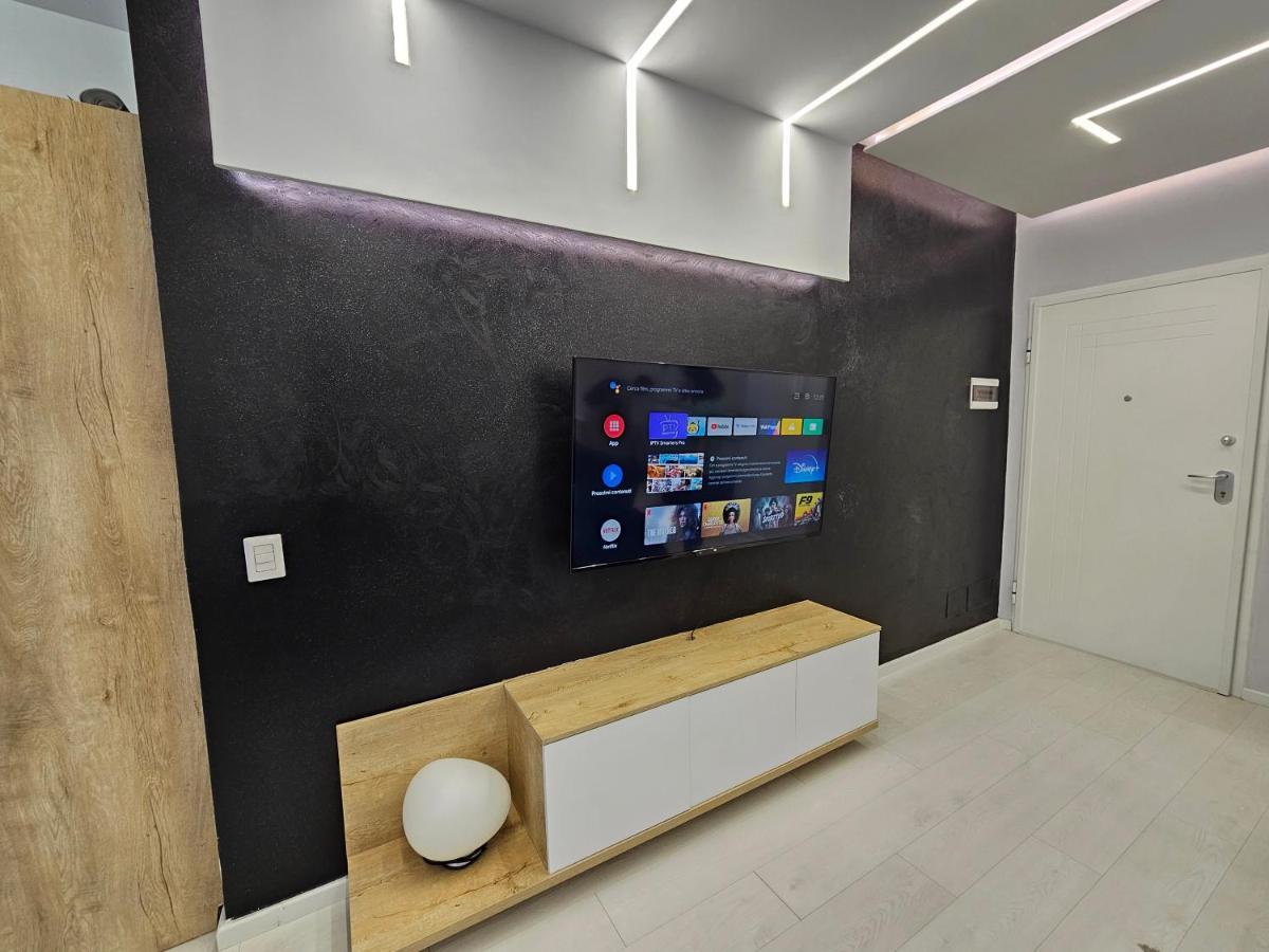 Tower Bridge Apartment Tiranë Ngoại thất bức ảnh